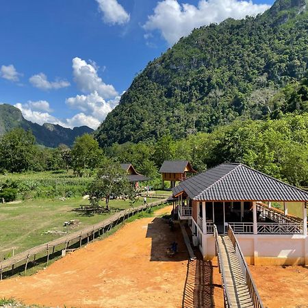Eco Farm Stay And Hostel Нонгкио Экстерьер фото