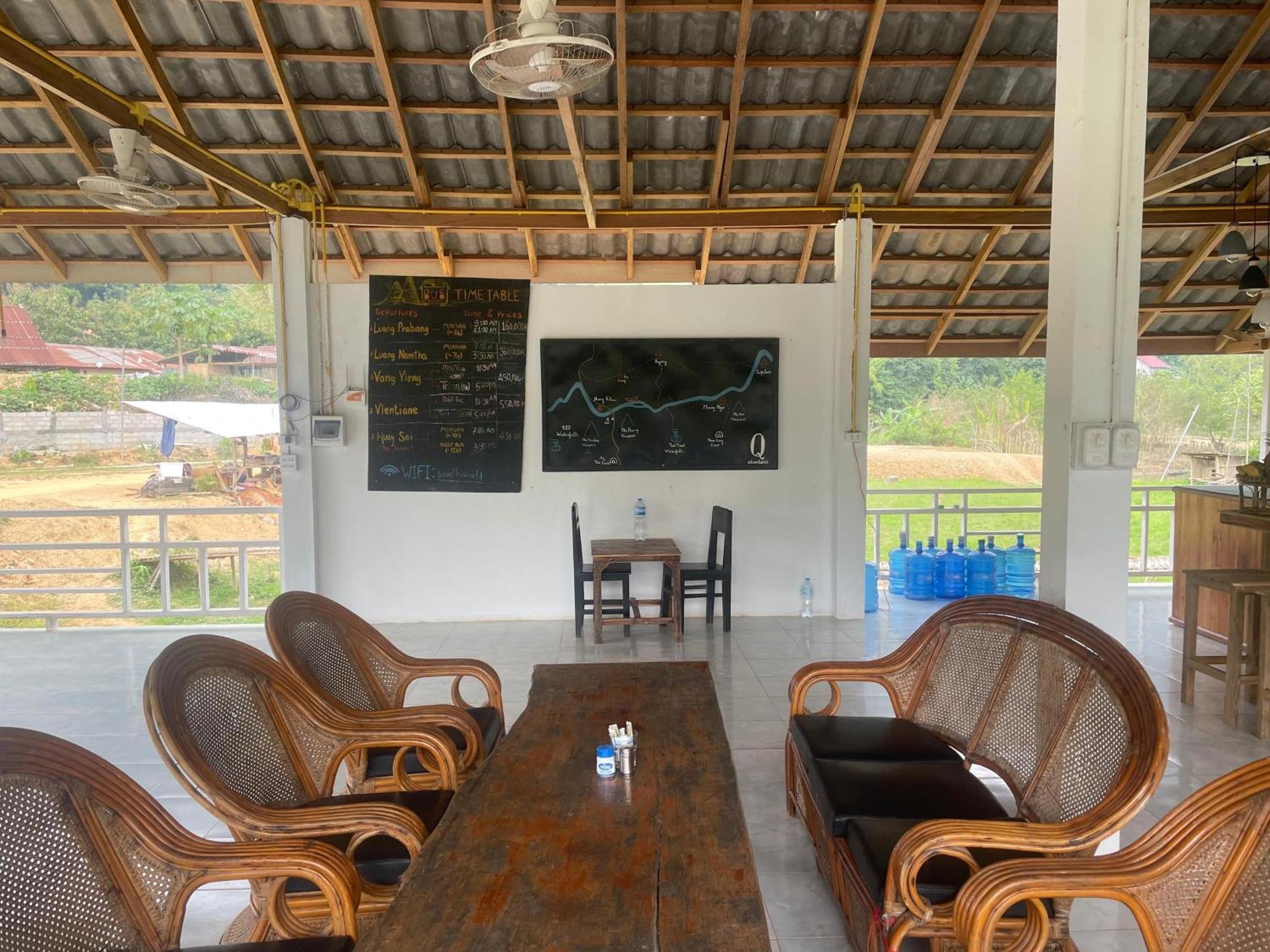 Eco Farm Stay And Hostel Нонгкио Экстерьер фото