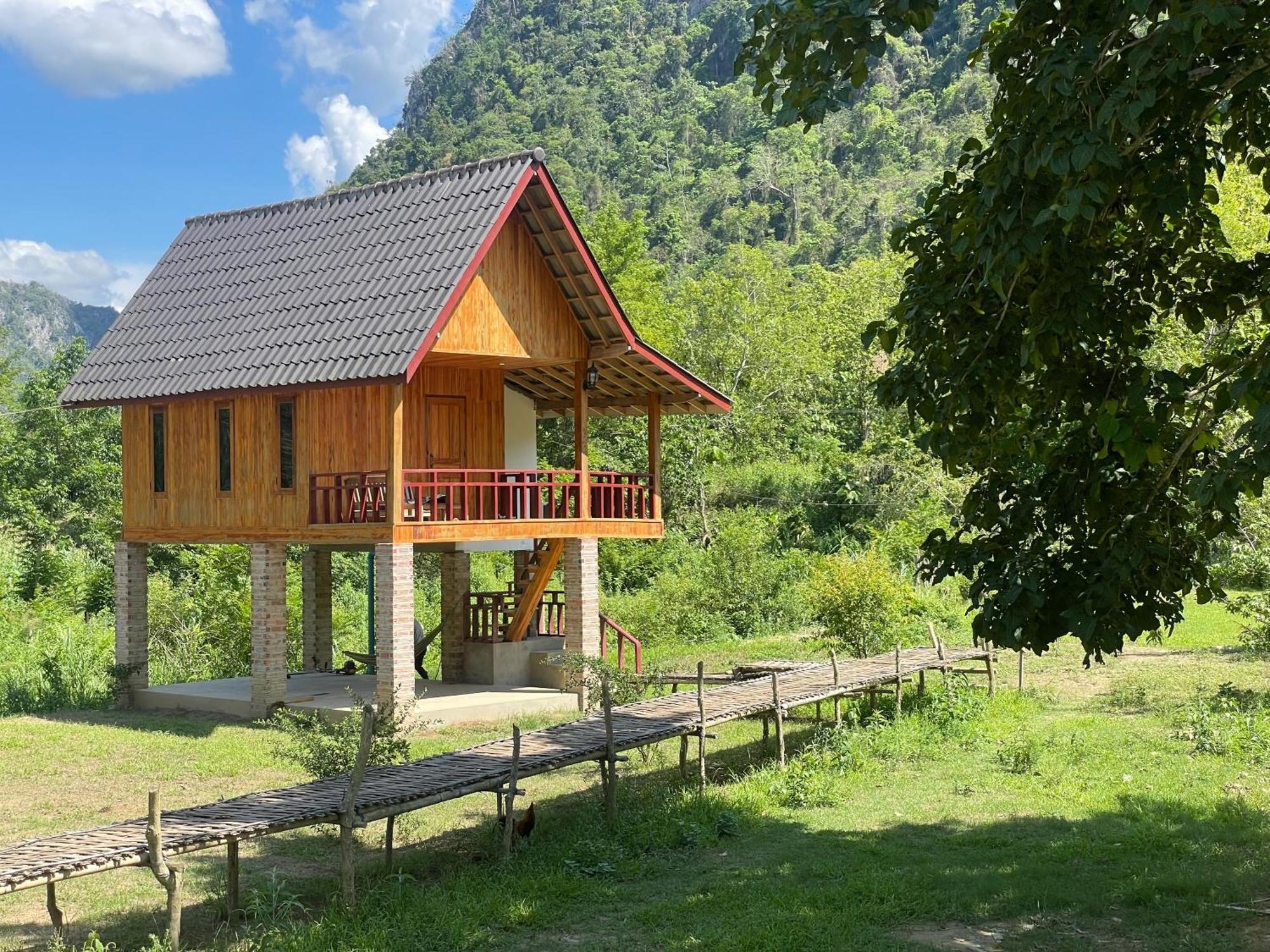 Eco Farm Stay And Hostel Нонгкио Экстерьер фото